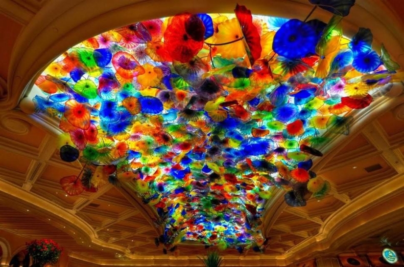 30 breathtaking ceilings