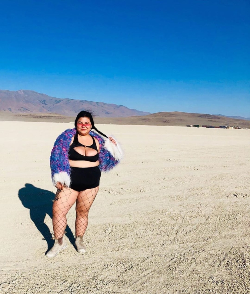 35 fotos de chicas calientes del festival Burning Man igualmente caliente-2019 35 fotos de chicas calientes del festival Burning Man igualmente caliente-2019