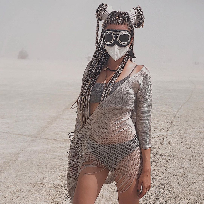 35 fotos de chicas calientes del festival Burning Man igualmente caliente-2019 35 fotos de chicas calientes del festival Burning Man igualmente caliente-2019