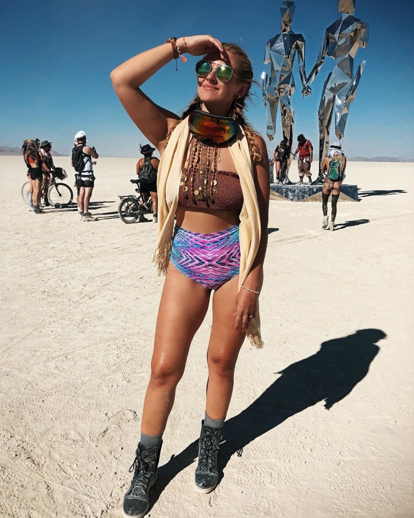 35 fotos de chicas calientes del festival Burning Man igualmente caliente-2019 35 fotos de chicas calientes del festival Burning Man igualmente caliente-2019