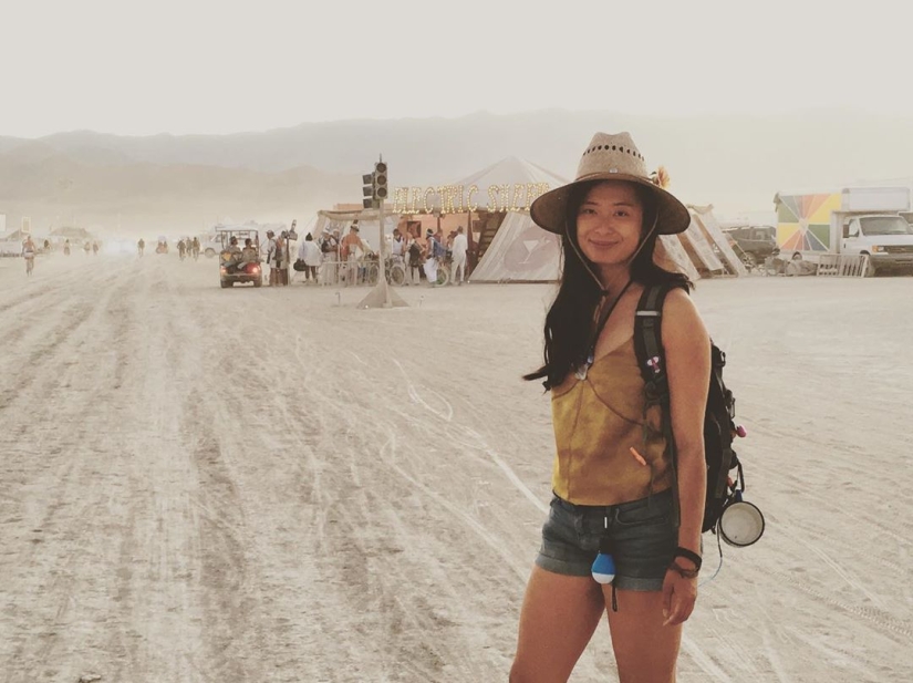 35 photos of hot girls from the equally hot Burning Man festival-2019 35 photos of hot girls from the equally hot Burning Man festival-2019