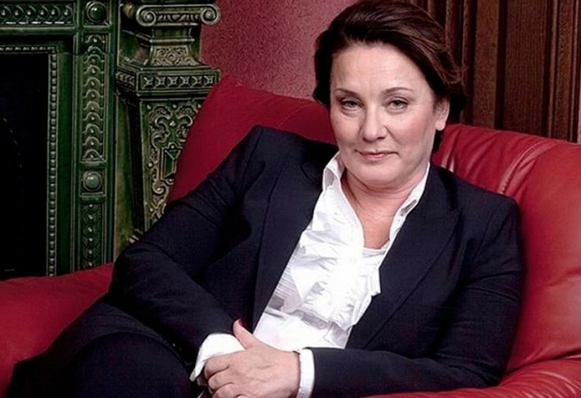 5 esposas de oligarcas que no fueron intercambiadas por novias más jóvenes