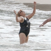 6 Celebrity Wives Who Don't Look Like Celebrity Wives