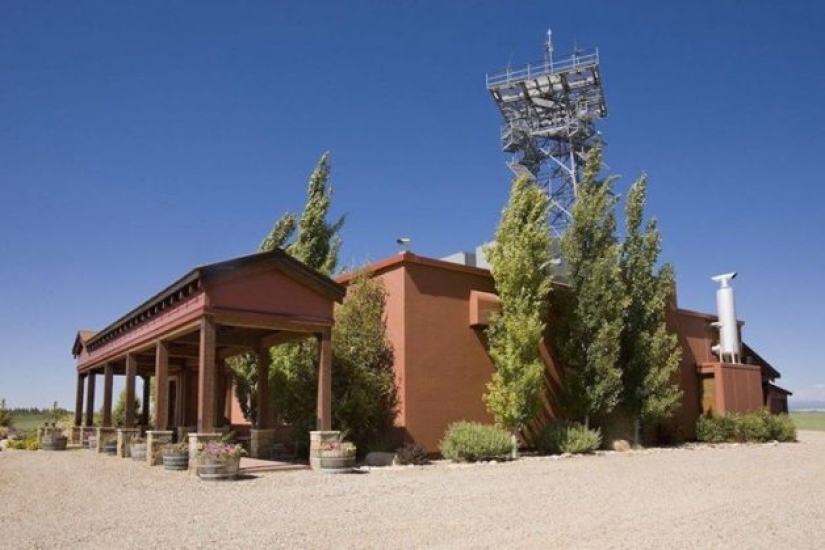 6 houses where you can survive in the Apocalypse