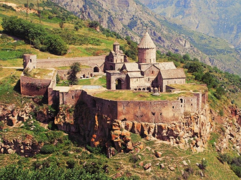 7 destinos de viaje increíbles que no son populares