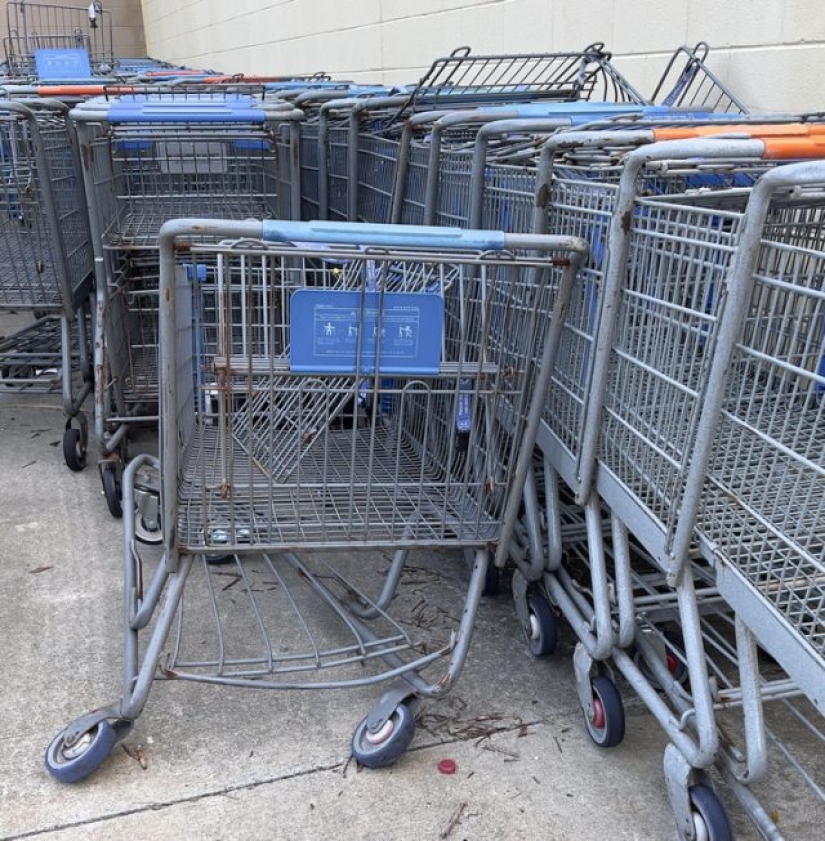 7 photos that immediately raise a lot of questions