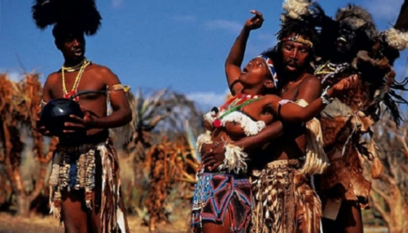 7 wild traditions of the wedding night in the Third world 7 wild traditions of the wedding night in the Third world