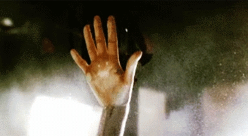 8 bed scenes from movies that are better not to repeat in real life 8 bed scenes from movies that are better not to repeat in real life