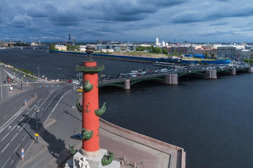 8 most beautiful bridges in St. Petersburg