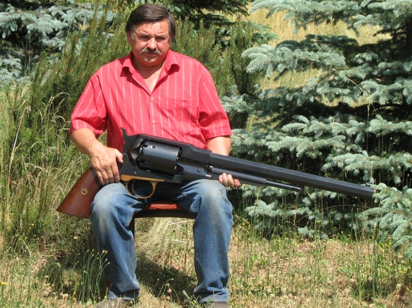 8 most powerful handguns in the world 8 most powerful handguns in the world