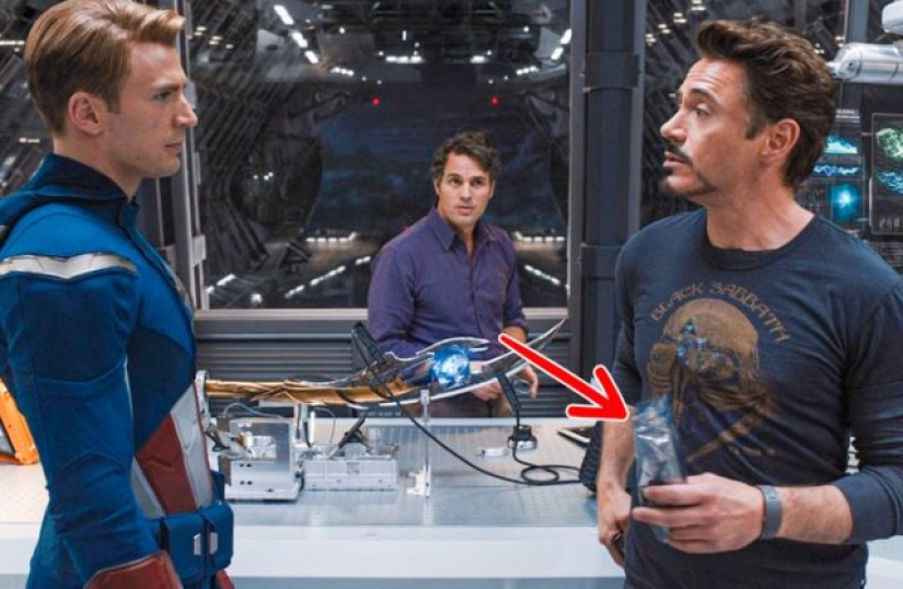 8 Times The Actors Walked Away From The Script And The Directors Said "That's Actually Pretty Cool"