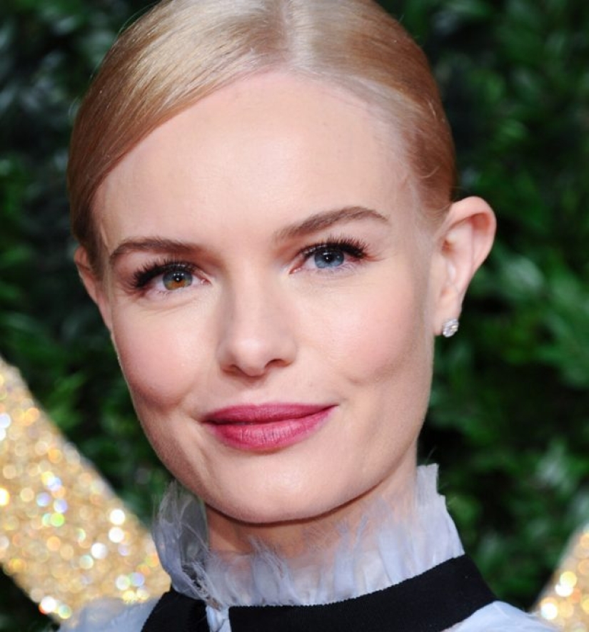 9 celebrities with unique body parts