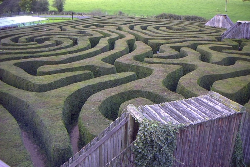 9 most unusual hedge mazes in the world that you need to walk through at least once in your life 9 most unusual hedge mazes in the world that you need to walk through at least once in your life