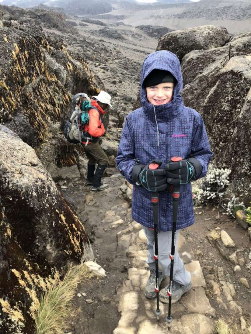A 7-year-old girl became the youngest conqueror of Kilimanjaro in honor of her late father A 7-year-old girl became the youngest conqueror of Kilimanjaro in honor of her late father