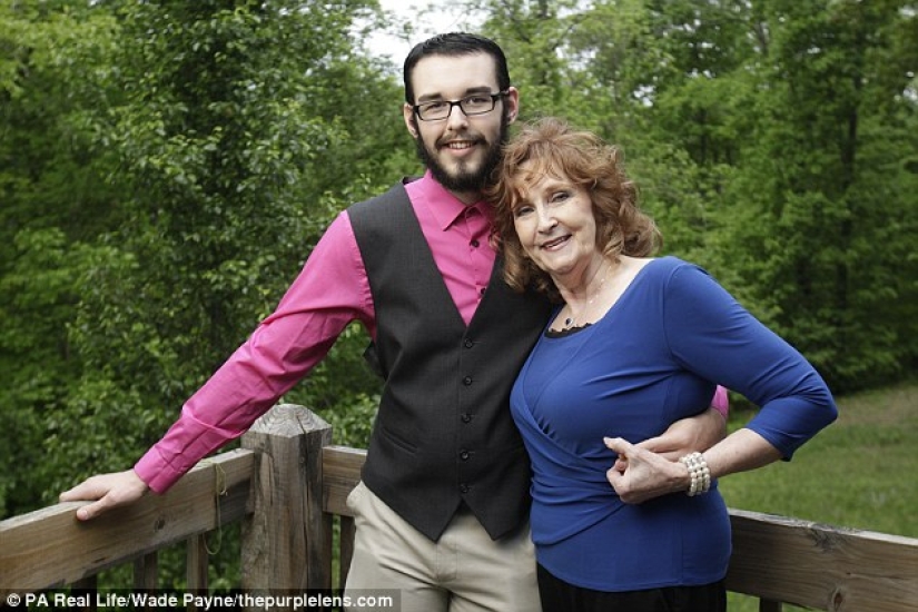 A 71-year-old American woman met a 17-year-old guy at her son's funeral and married him