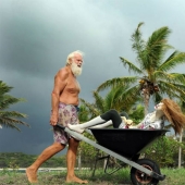 A bankrupt Australian millionaire has been living alone on a desert island for 20 years