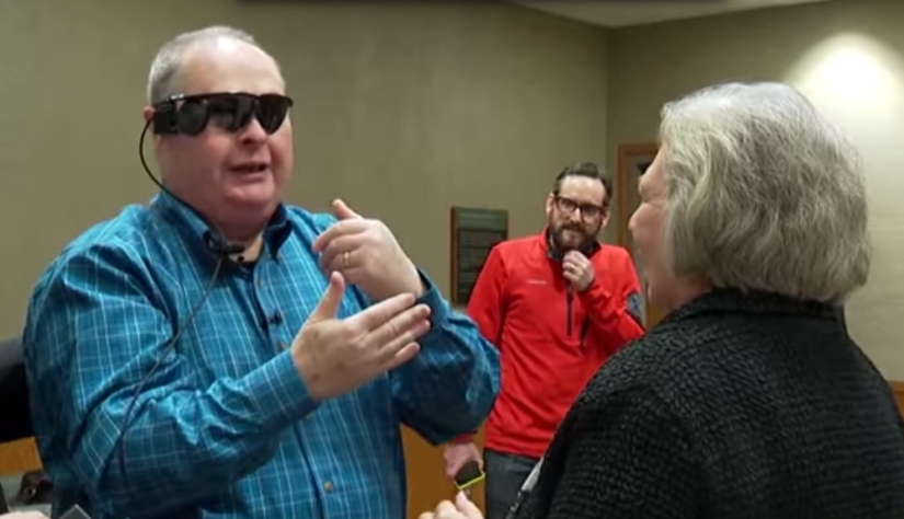 A bankrupt company has abandoned its clients with brain implants to the mercy of its own A bankrupt company has abandoned its clients with brain implants to the mercy of its own