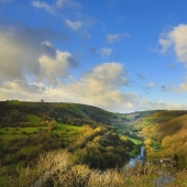 A blind veteran from Britain takes pictures of landscapes, and he's damn good at it