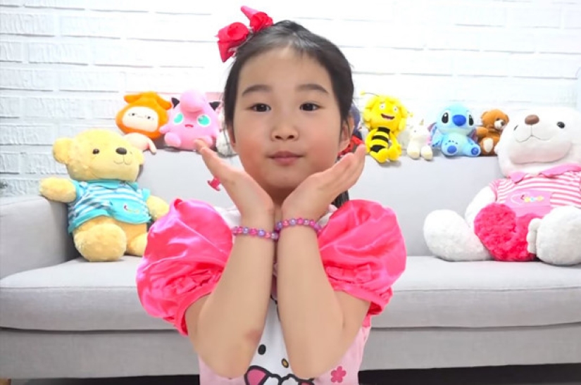 A blogger from Korea bought a five-story house for 500 million. And she's only 6 years old A blogger from Korea bought a five-story house for 500 million. And she's only 6 years old