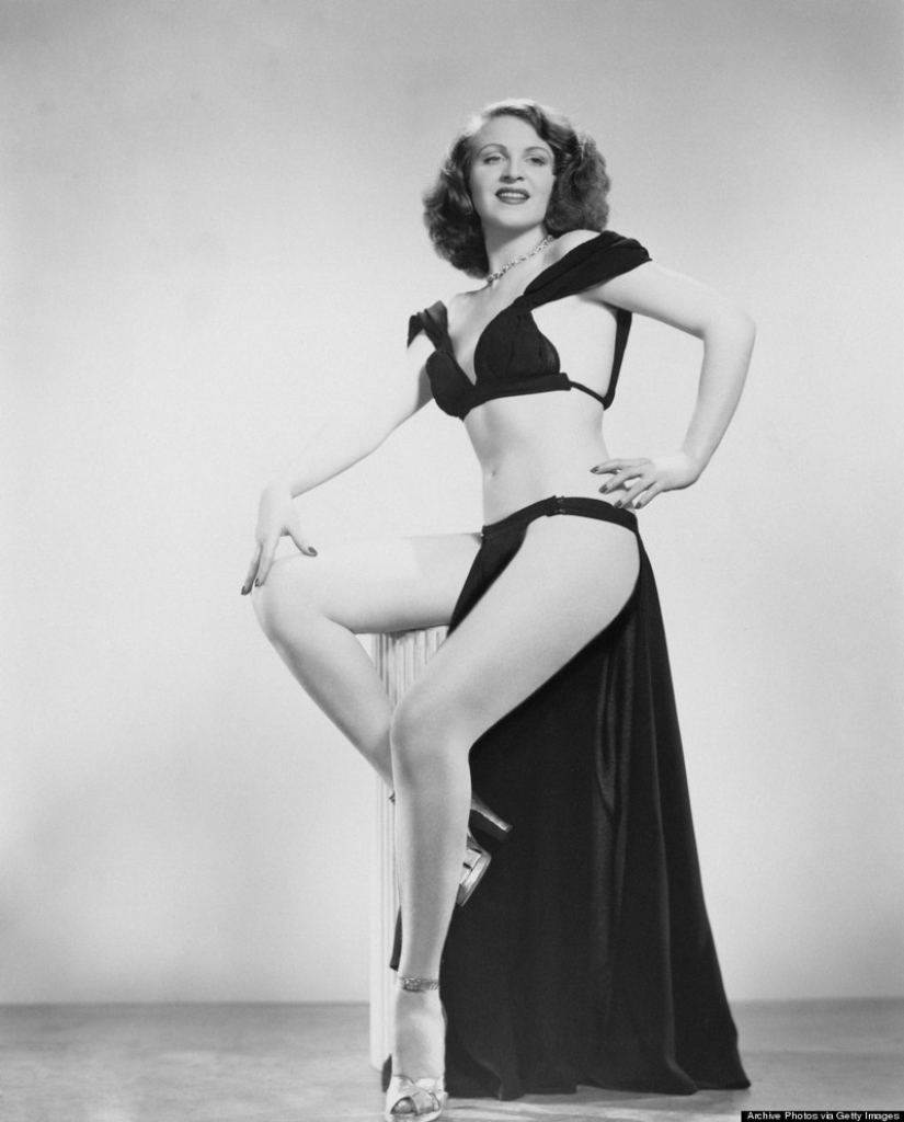 A brief but stunning history of burlesque in the 1950s A brief but stunning history of burlesque in the 1950s