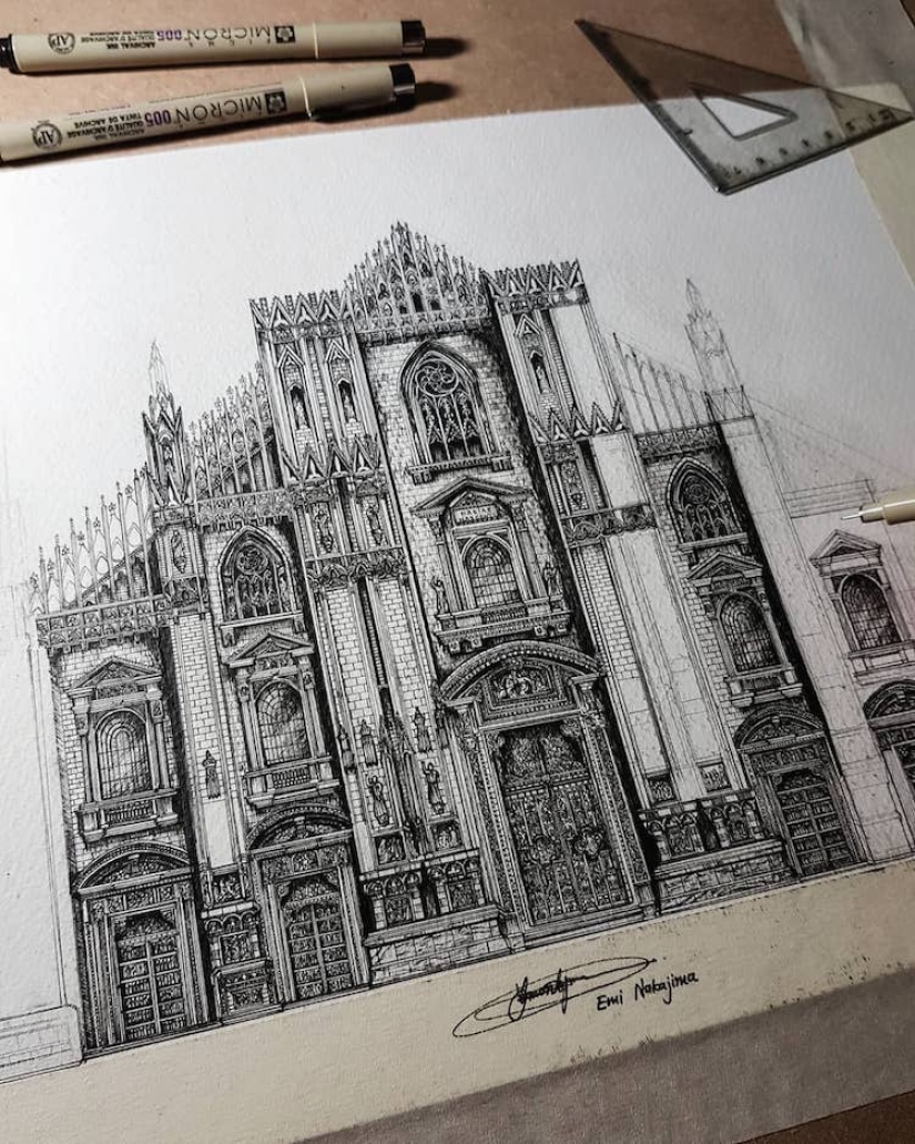 A charming girl from Japan draws architecture, and it's - wow!