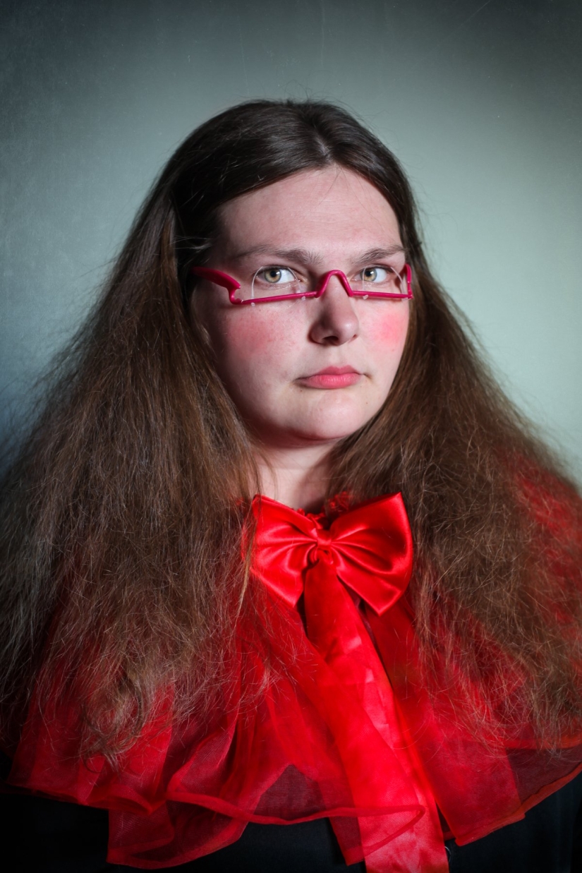 A clothespin on the nose and duck lips: what women are ready for for the sake of beauty and youth A clothespin on the nose and duck lips: what women are ready for for the sake of beauty and youth