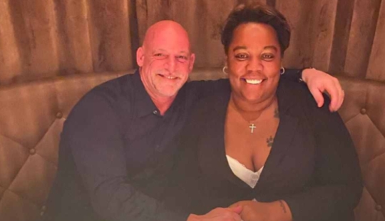 A couple from the USA lived in luxury at the expense of the authorities, but the scammers were given away by bragging in social networks A couple from the USA lived in luxury at the expense of the authorities, but the scammers were given away by bragging in social networks