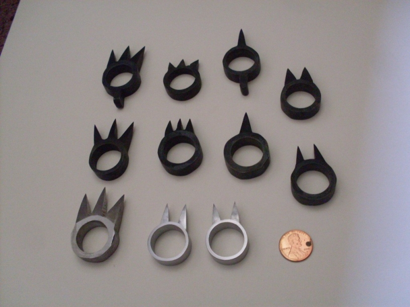 A deadly and beautiful weapon from the ninja arsenal