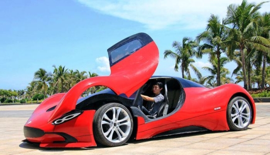 A dream with his own hands: a Chinese man independently created a supercar