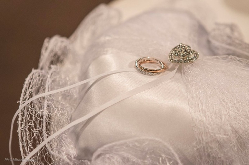 A fairy tale without a prince: an Italian woman married herself A fairy tale without a prince: an Italian woman married herself