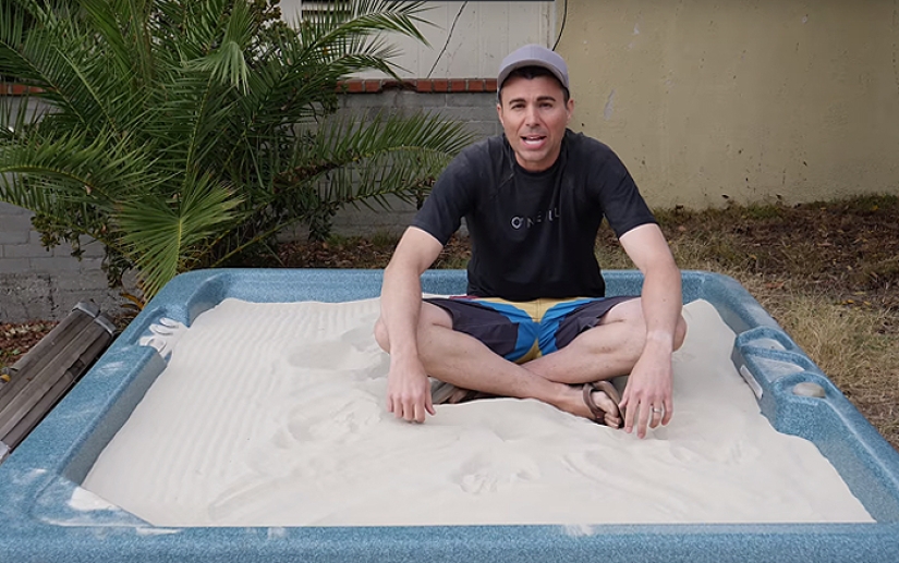 A former NASA engineer made a Jacuzzi where he turned sand into liquid