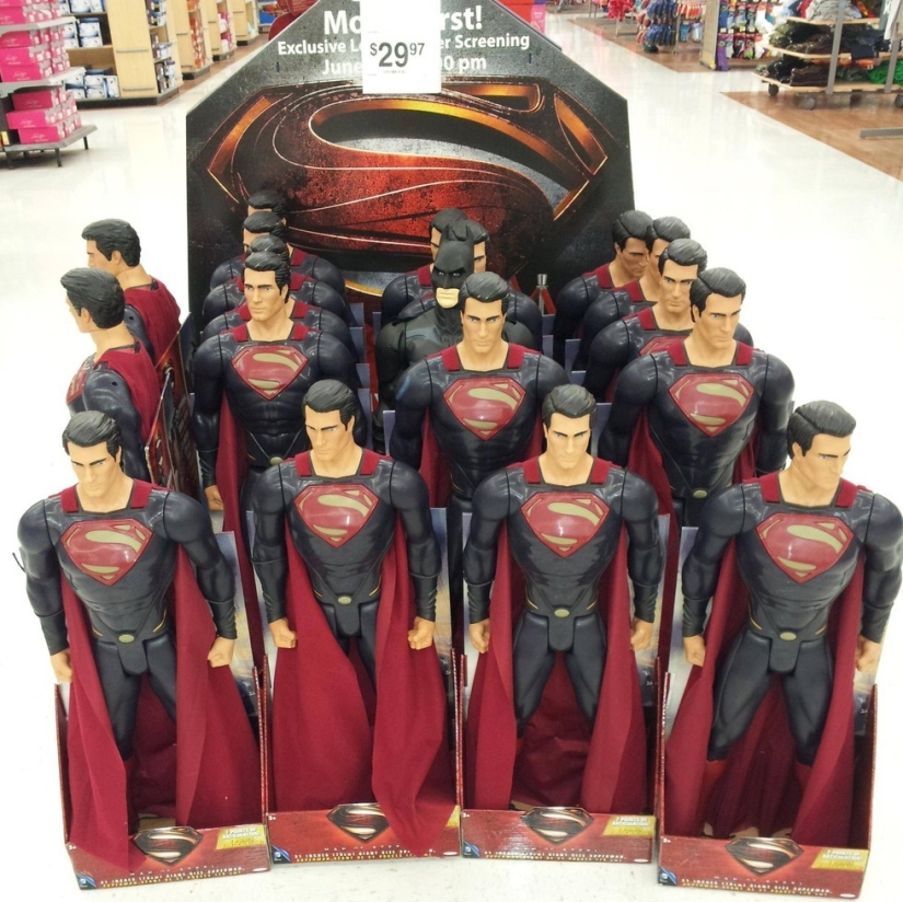 A friend among strangers, a stranger among his own: 18 magnificent cases of disguise