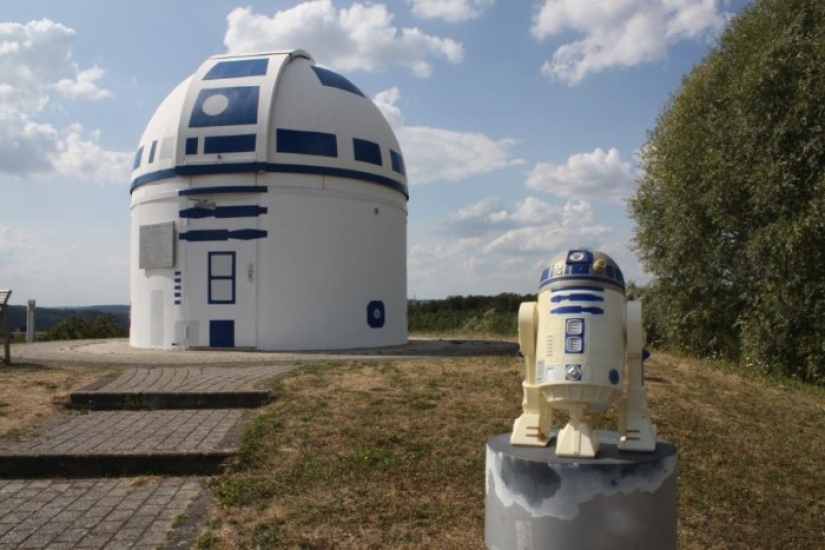 A German professor repainted the observatory into the R2-D2 droid from Star Wars