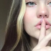 A girl with a monobrow drives guys crazy. What is her secret?