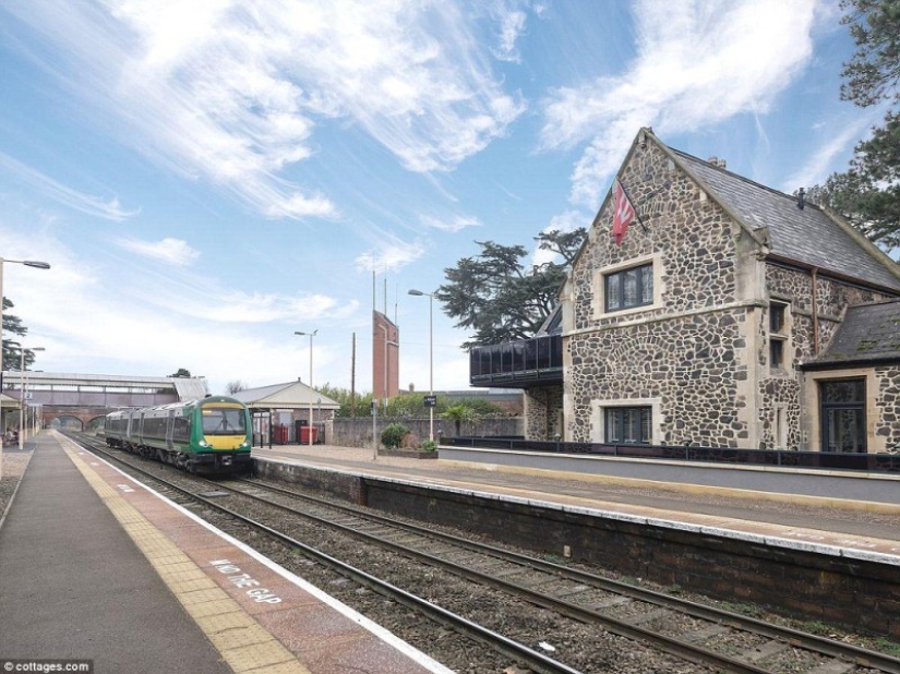 A hotel, after a night in which you will dream for a long time about the whistle of a locomotive