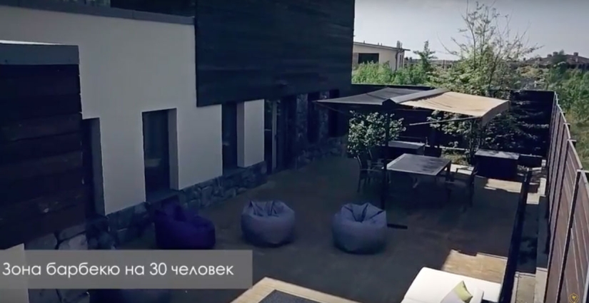 A house with an underground bunker is for sale in the Moscow region