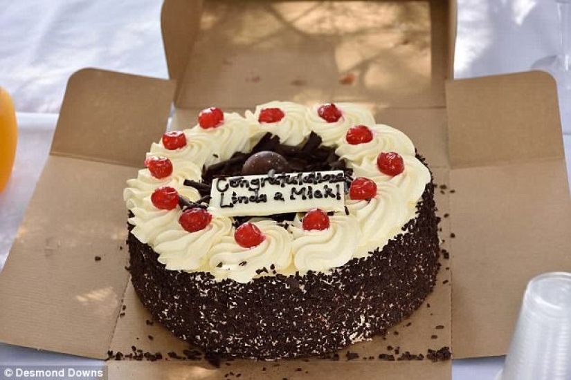 A man with Alzheimer's proposed to his wife, forgetting that they had been married for more than 30 years A man with Alzheimer's proposed to his wife, forgetting that they had been married for more than 30 years