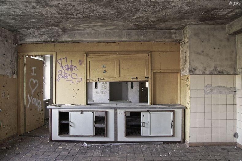 A Nazi hotel that has never been used A Nazi hotel that has never been used