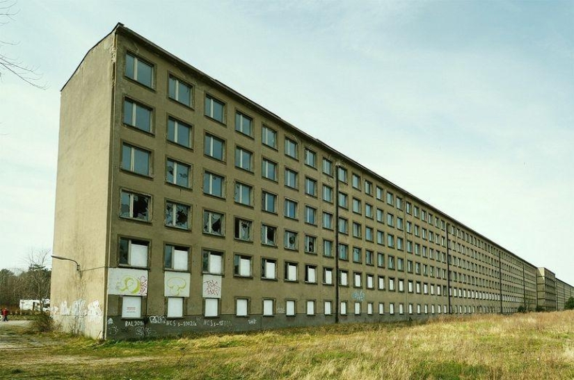 A Nazi hotel that has never been used A Nazi hotel that has never been used