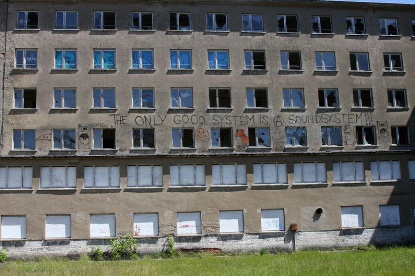 A Nazi hotel that has never been used A Nazi hotel that has never been used