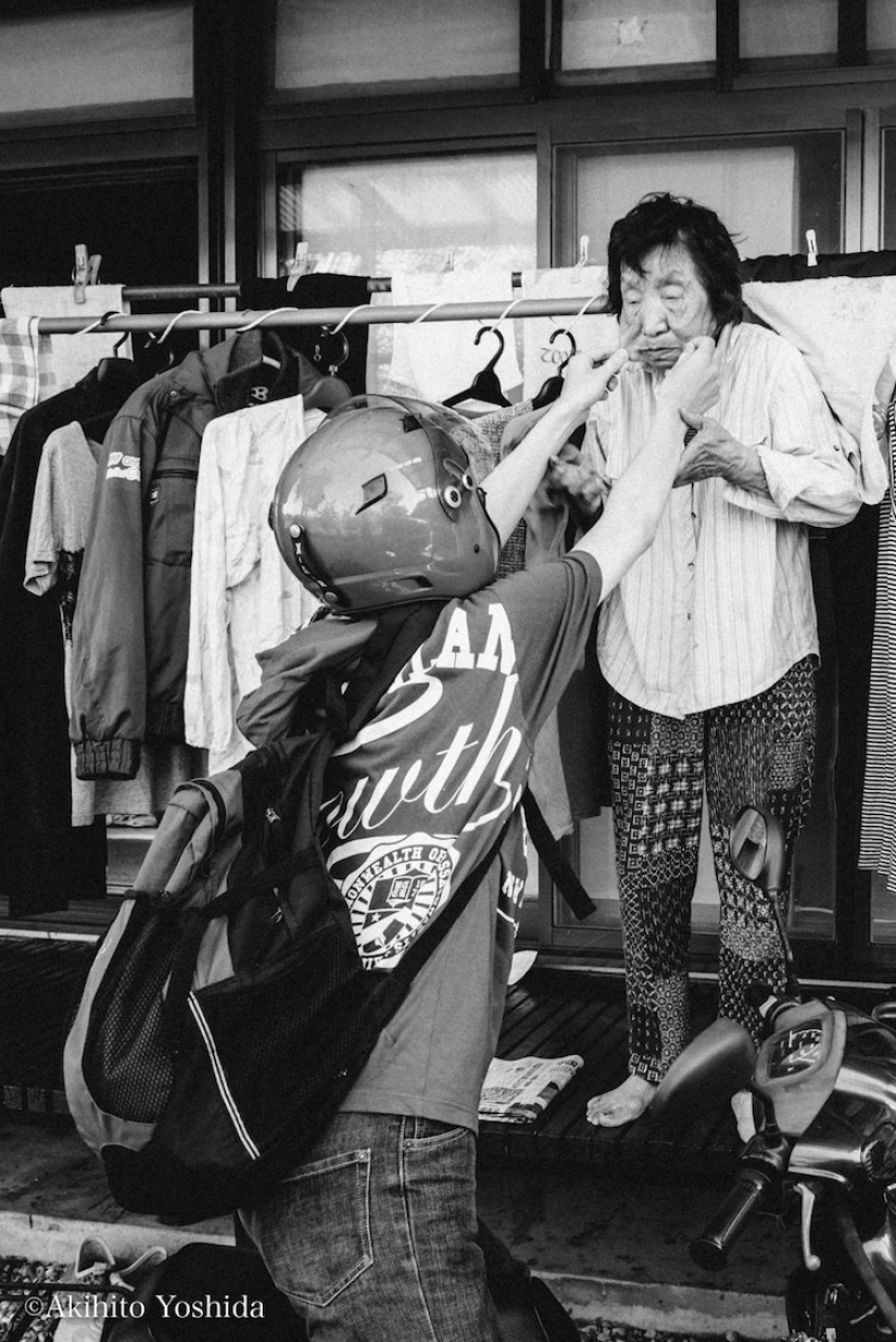 A photo project about the touching relationship of a grandmother and grandson preceding the tragedy