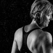 A real photographer will easily make a world champion out of a housewife