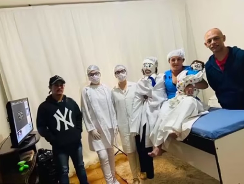 A resident of Brazil married a doll and gave birth to her child A resident of Brazil married a doll and gave birth to her child