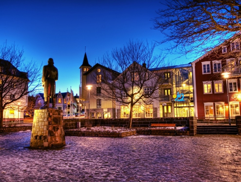 A round-the-world holiday, or How to celebrate the New Year 26 times