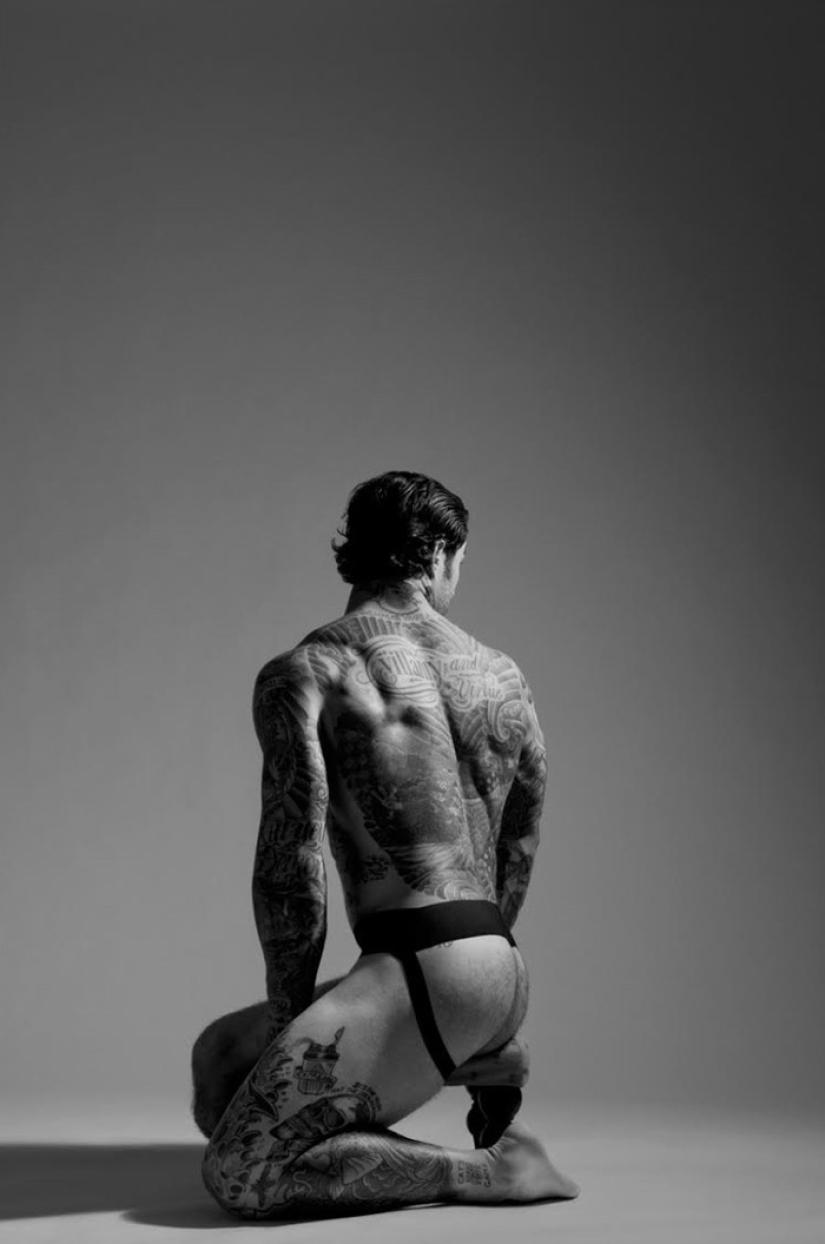 A strong man with a tattoo, a disabled man and a veteran of Afghanistan decided to become a model
