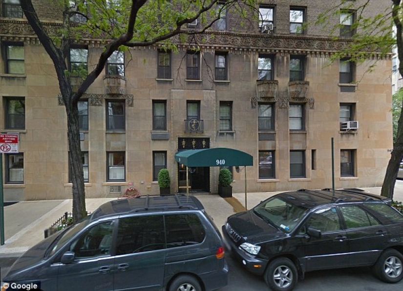 A success story on the contrary: how a rich heiress came to live on a park bench