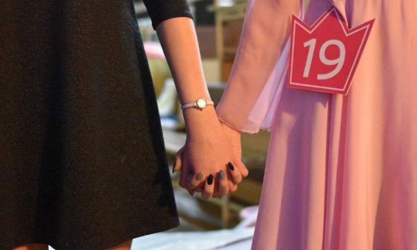 A través de las espinas hasta las estrellas: a qué van las chicas para ganar un concurso de belleza A través de las espinas hasta las estrellas: a qué van las chicas para ganar un concurso de belleza