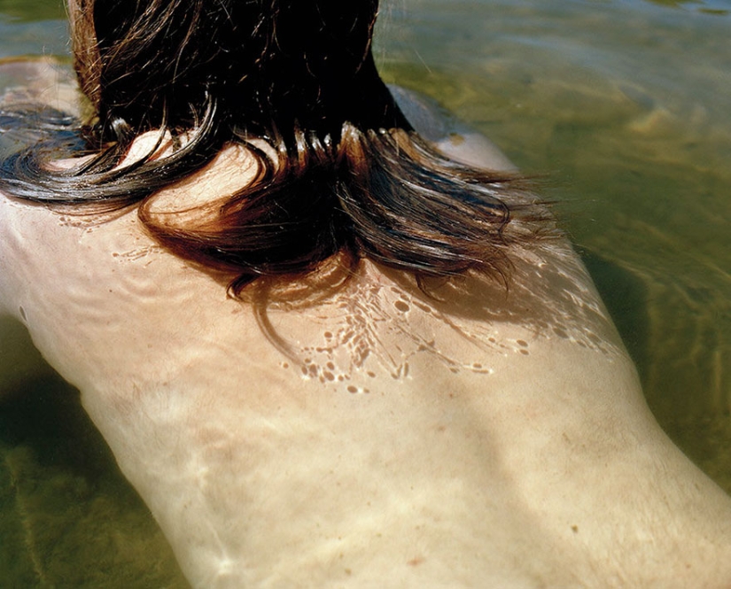 A woman told about her husband's depression in a series of poignant photos A woman told about her husband's depression in a series of poignant photos