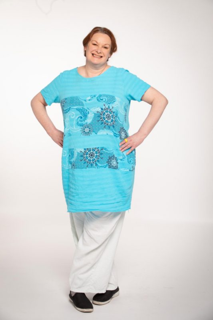 Abajo todos los complejos! Tres mujeres de 50 años fotografiadas desnudas como la supermodelo Helena Christensen