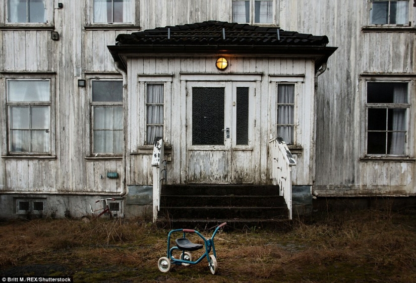 Abandoned houses of Scandinavia, complementing the beauty of northern nature